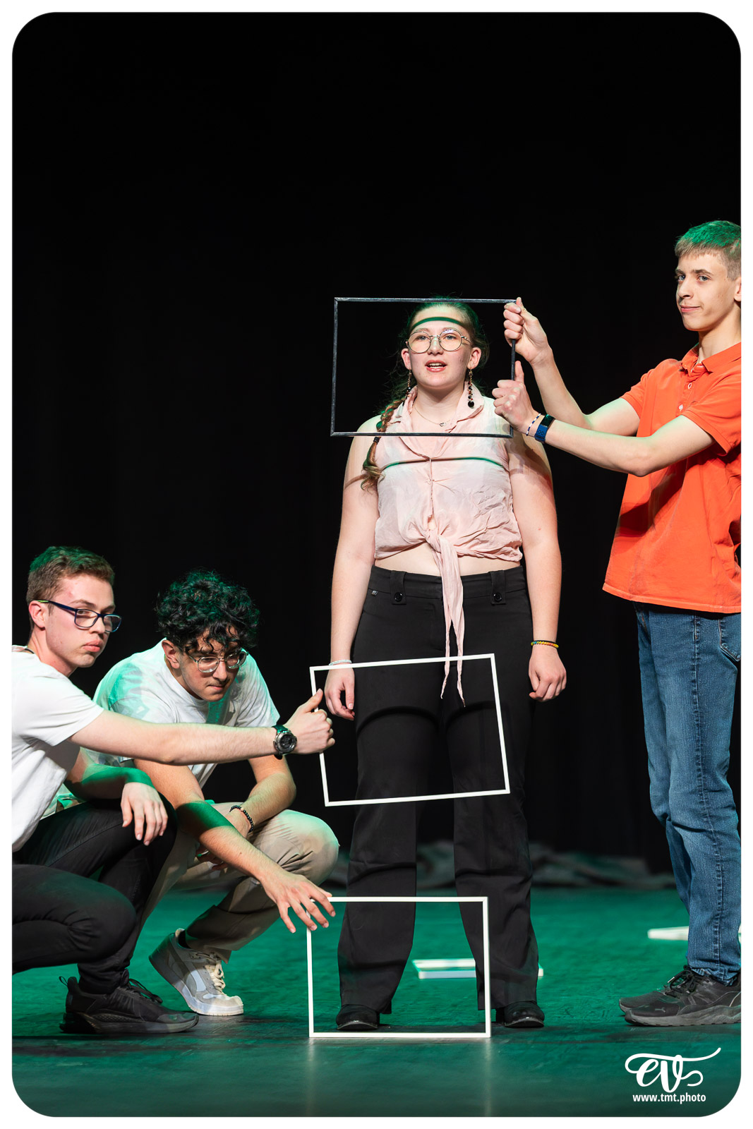 MAIS SONGEONS À RÉPÉTER S'IL VOUS PLAIT !